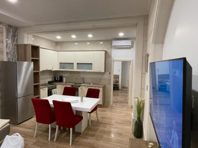 Villa Luce mit Pool Makarska Extérieur photo