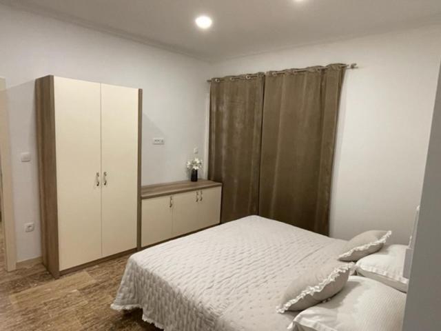 Villa Luce mit Pool Makarska Extérieur photo