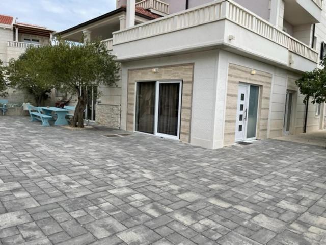 Villa Luce mit Pool Makarska Extérieur photo
