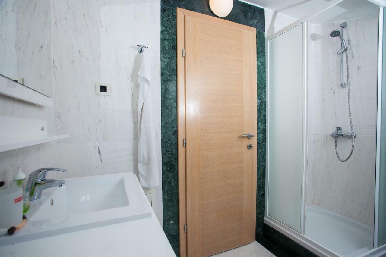 Villa Luce mit Pool Makarska Chambre photo